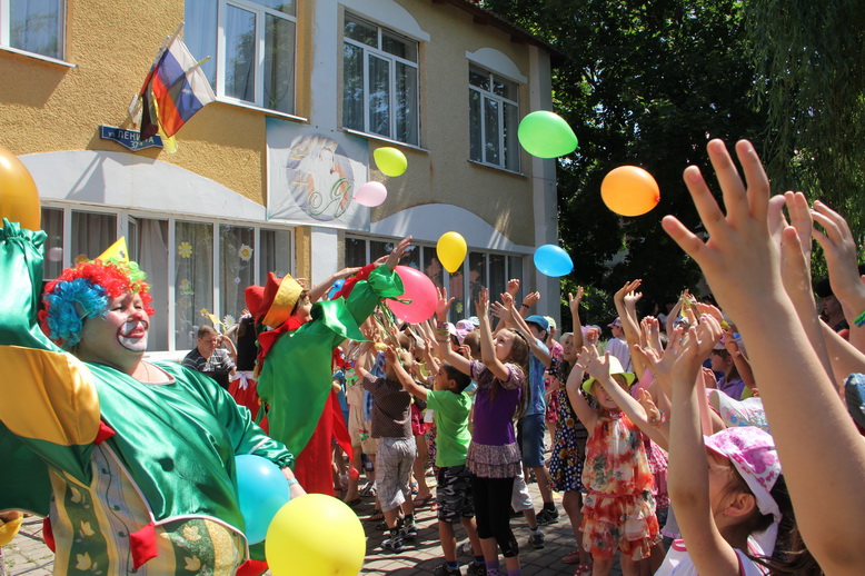 4 июня в Районной детской библиотеке состоялось торжественное открытие IX традиционных Летних чтений..