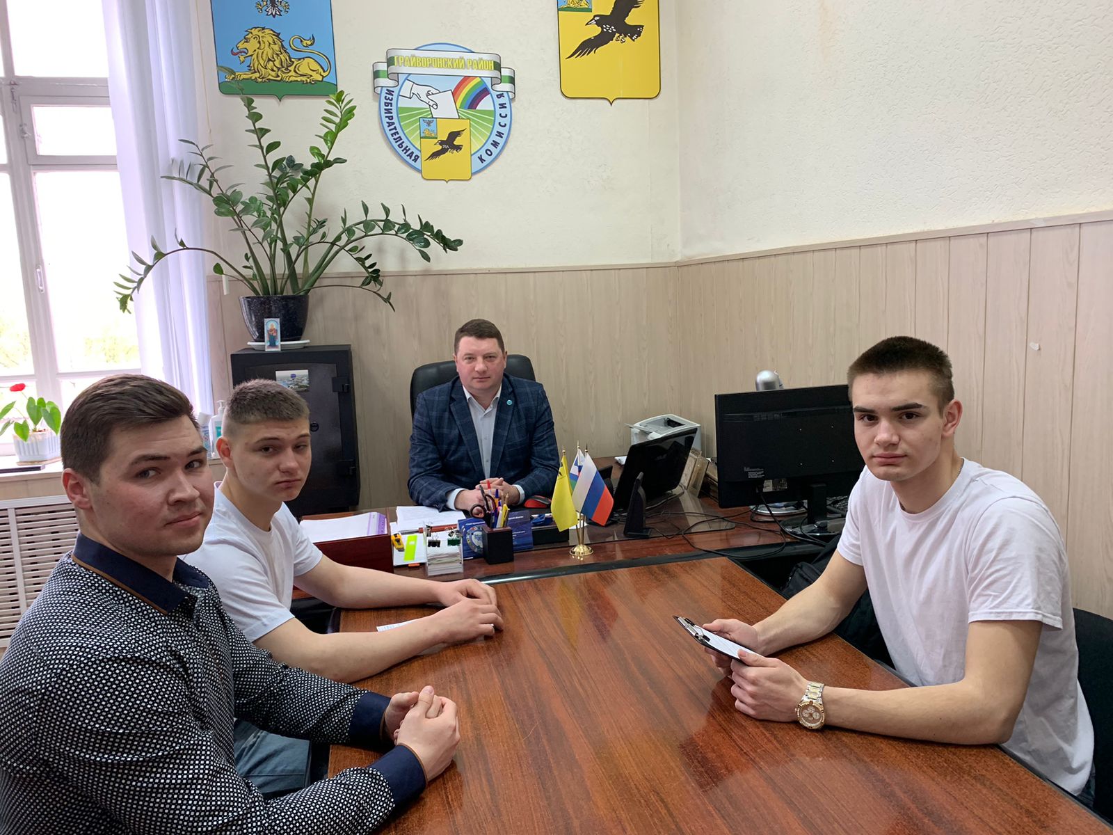 Председатель Грайворонского избиркома Сергей Краснокутский принял участие в «Диалоге на равных» в рамках недели местного самоуправления.