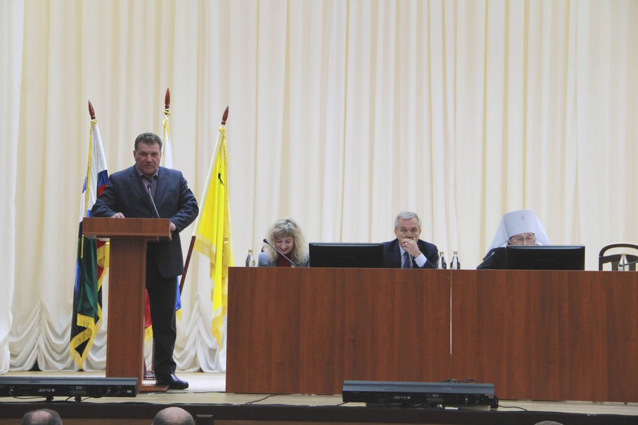 В Грайворонском округе состоялось заседание Совета по обеспечению социально-политической стабильности и формированию солидарного общества в Белгородской области