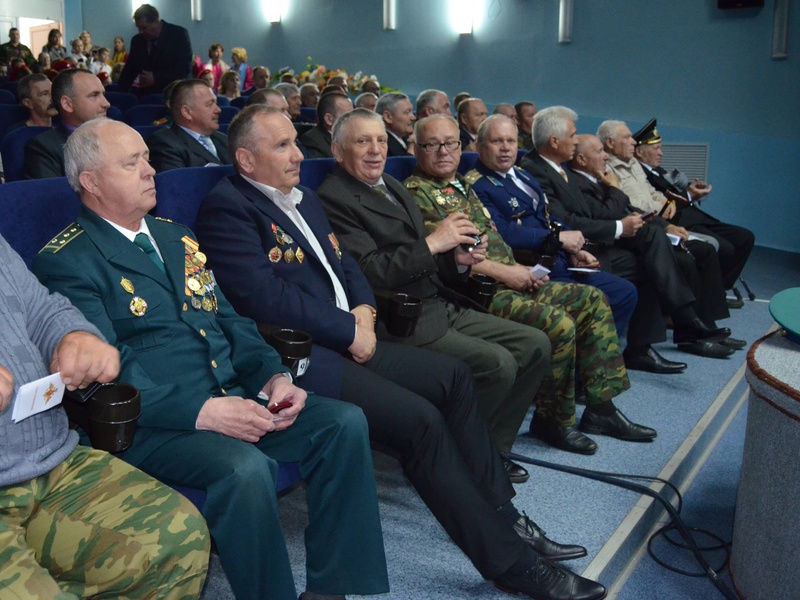 В год 100-летия Вооруженных сил России и в преддверии Дня Победы 27 апреля прошло праздничное мероприятие, посвященное чествованию ветеранов вооруженных сил.