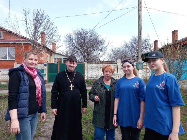 В Грайворонском благочинии прошла акция  "Верба в каждый дом» в рамках проекта «Под крылом ангела».