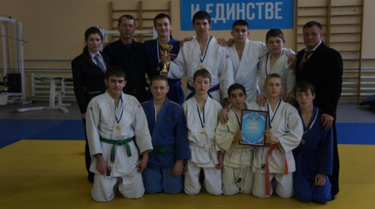 Грайворонская сборная стала победителем 10 командного турнира по дзюдо.. Грайворонская сборная стала победителем 10 командного турнира по дзюдо..
