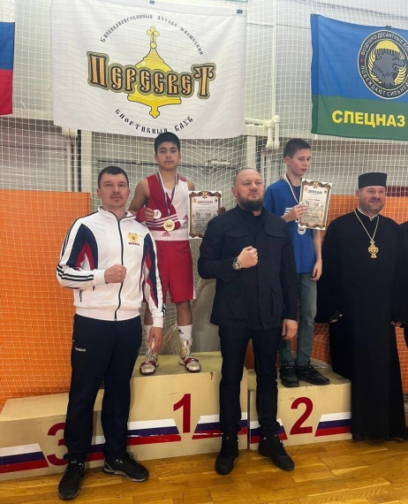 Братья Мурзамуратовы — золотые призёры турнира по боксу.
