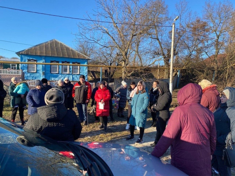 Геннадий Бондарев провёл сход граждан в селе Косилово.