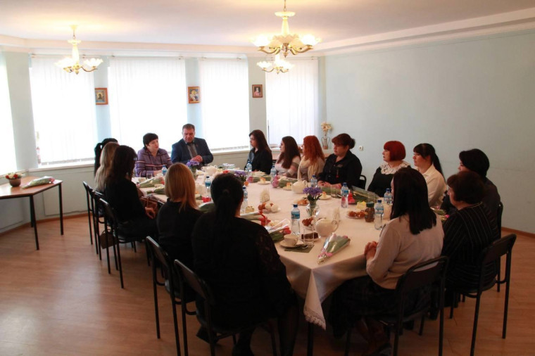 Глава Грайворонского городского округа встретился с жёнами и матерями мобилизованных.
