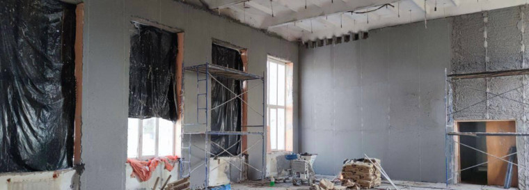 В Грайворонском горокруге продолжается капитальный ремонт Козинской школы.