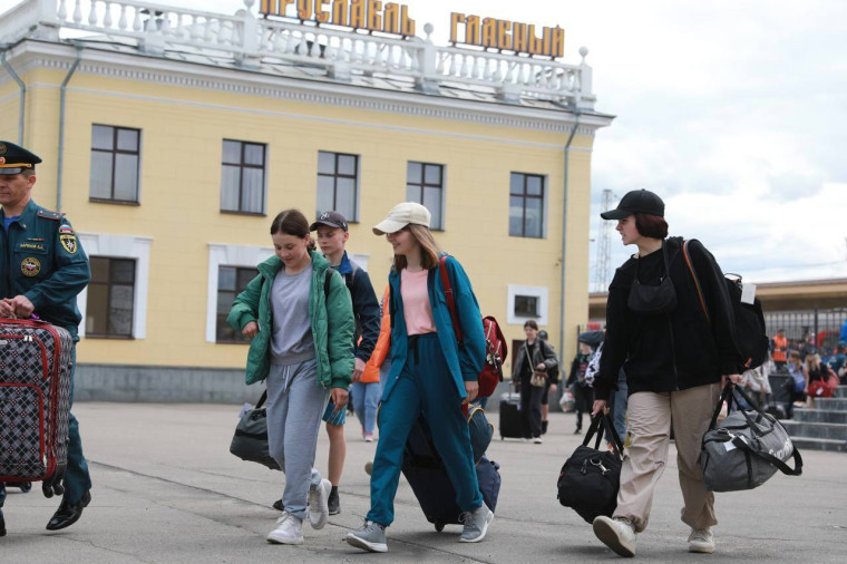Дети из Грайворонского горокруга прибыли на летний отдых в Ярославскую область.