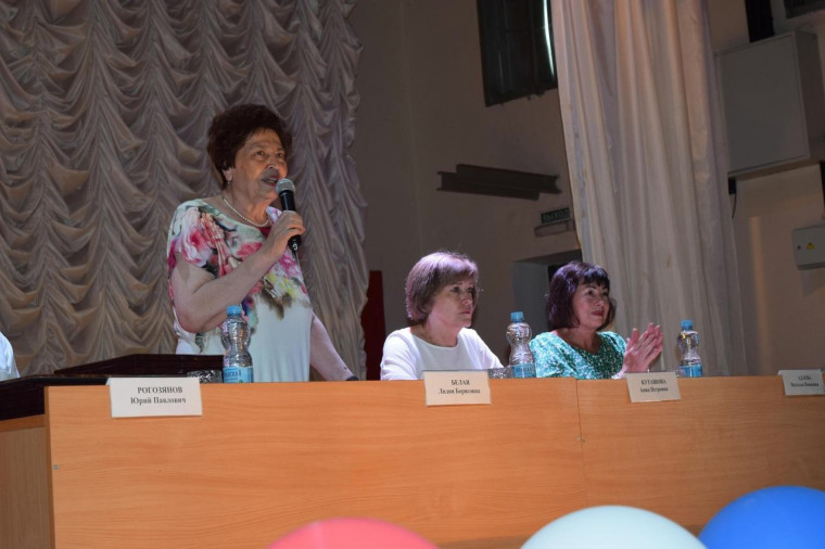 Татьяна Домашенко и активисты регионального отделения Союза пенсионеров России побывали в Красногвардейском районе.