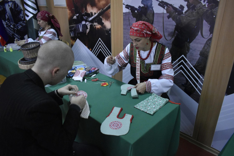 Мастера грайворонского Дома ремесёл приняли участие в областном фестивале «Жизнь Слободская».